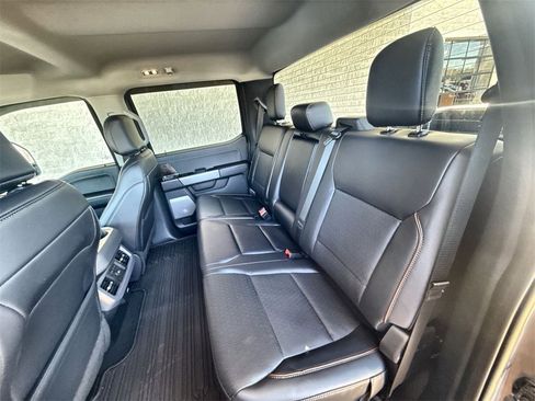 Used 2025 Ford F250 Lariat image 23