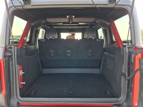 Used 2023 Ford Bronco Outer Banks AWD/4WD image 6