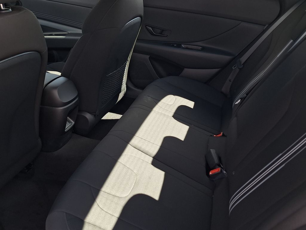 New 2026 Hyundai Elantra SEL Sport Premium FWD image 12