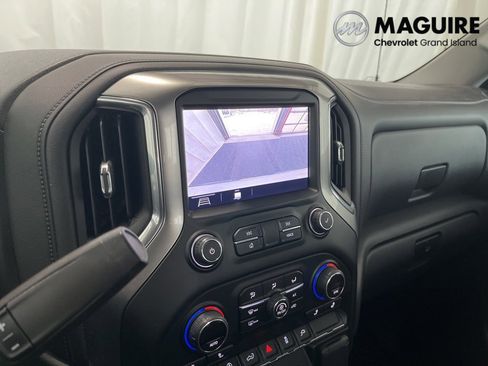 Used 2019 Chevrolet Silverado 1500 LT w/ All-Star Edition image 11