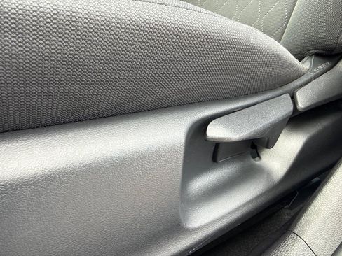 Used 2024 Toyota Corolla LE FWD image 13