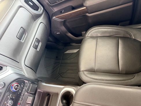 Used 2019 Chevrolet Silverado 1500 RST w/ All-Star Edition AWD/4WD image 27