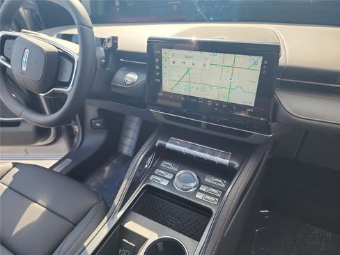 New 2026 Lincoln Nautilus Premier w/ Jet Appearance Package image 25