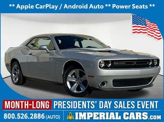 Used 2022 Dodge Challenger SXT video 1