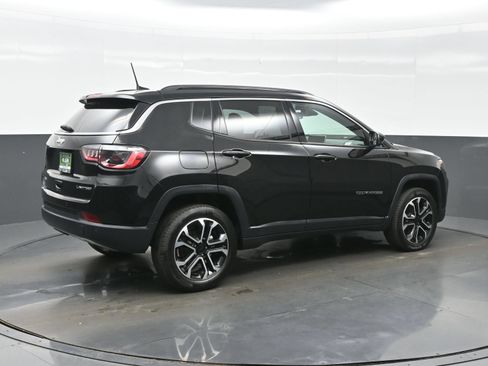 Used 2023 Jeep Compass Limited AWD/4WD image 8