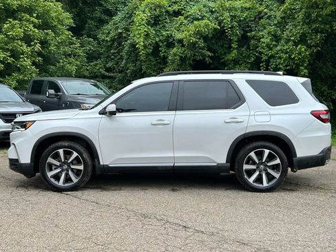 Used 2023 Honda Pilot Elite image 5