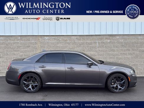 Used 2023 Chrysler 300 S image 1