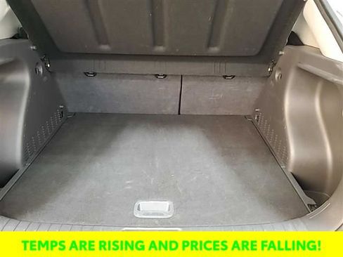 Used 2025 Hyundai Kona SEL image 16