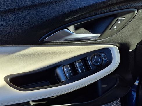 Used 2023 Buick Encore GX Preferred image 16