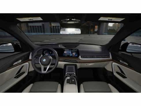 New 2026 BMW X1 xDrive28i w/ Technology Package AWD/4WD image 10
