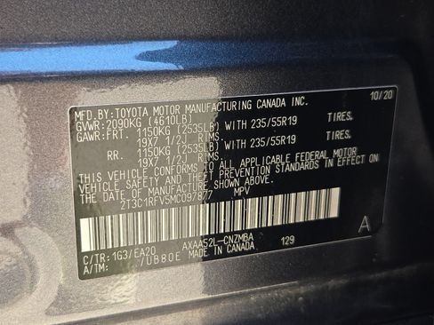 Used 2021 Toyota RAV4 XLE Premium FWD image 28