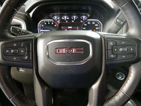 Certified 2022 GMC Sierra 2500 AT4 w/ AT4 Preferred Package AWD/4WD image 25