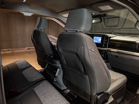 Used 2023 Ford F250 XLT w/ 360-Degree Camera Package AWD/4WD image 24