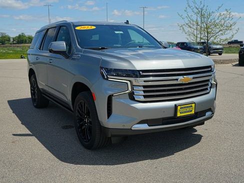 Used 2023 Chevrolet Tahoe High Country AWD/4WD image 3