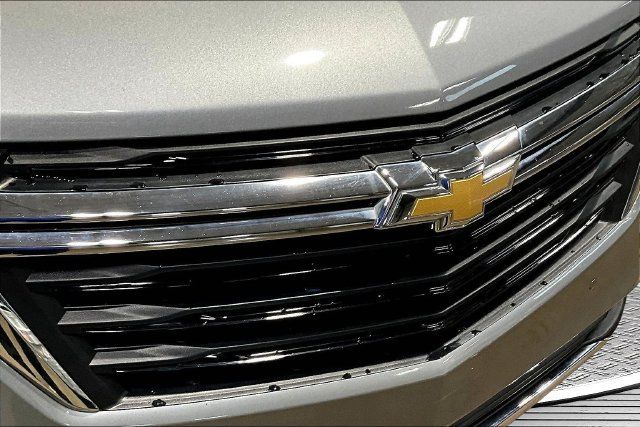 Used 2023 Chevrolet Equinox LT FWD image 31