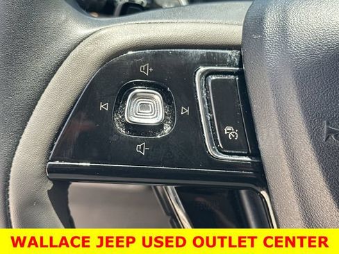 Used 2023 Lincoln Corsair FWD image 24