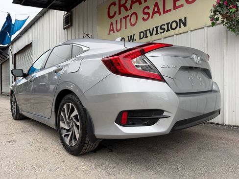 Used 2018 Honda Civic EX image 10