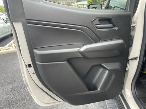 Used 2026 Chevrolet Colorado Trail Boss AWD/4WD image 21