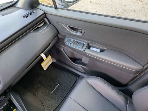 New 2026 Subaru Outback Limited AWD/4WD image 18