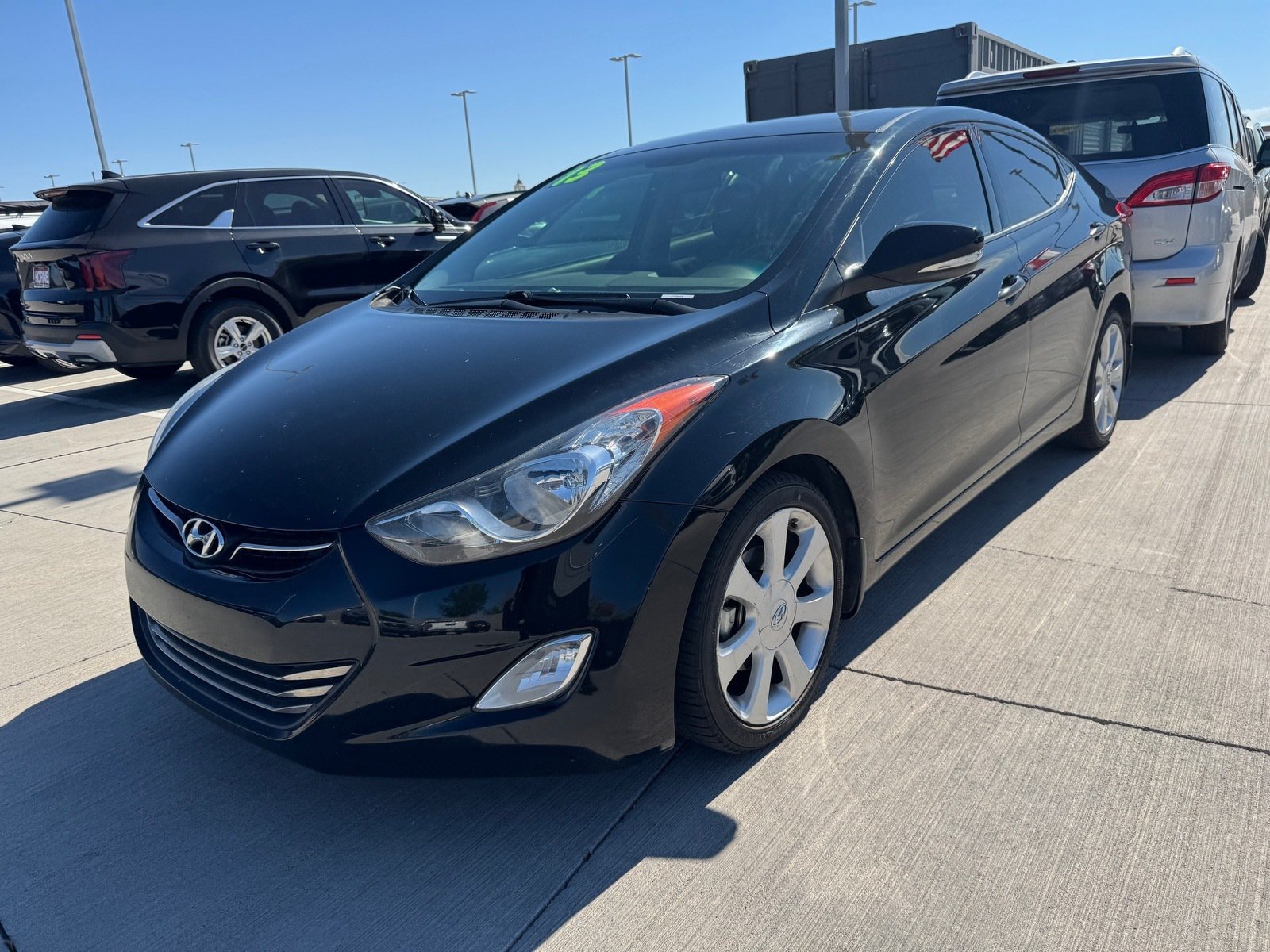 Used 2013 Hyundai Elantra Limited FWD image 2