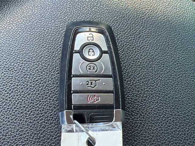 Used 2022 Ford Expedition XLT RWD image 29