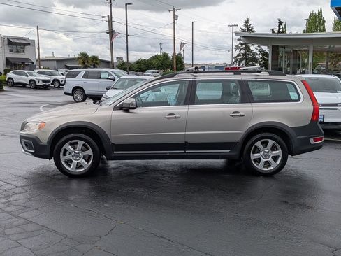 Used 2011 Volvo XC70 3.2 AWD/4WD image 3