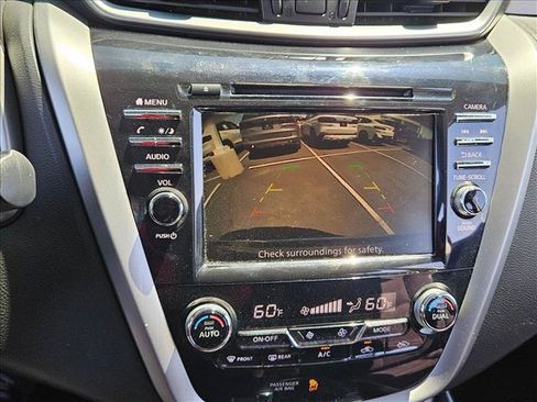 Used 2019 Nissan Murano S FWD image 13