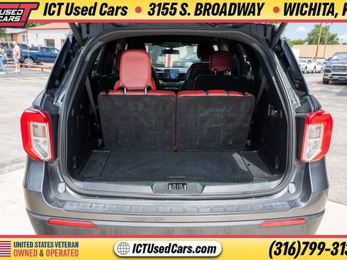 Used 2020 Ford Explorer XLT AWD/4WD image 5