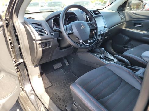 Used 2022 Mitsubishi Outlander Sport SE AWD/4WD image 11