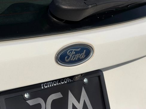 Used 2015 Ford Focus SE image 14