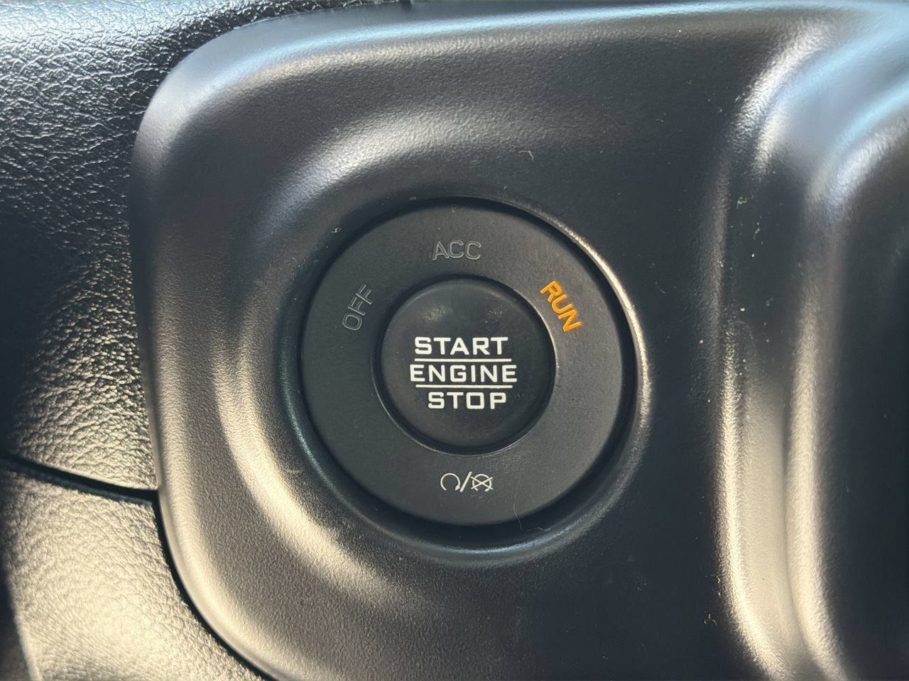 Used 2021 Jeep Wrangler Unlimited Sport AWD/4WD image 29