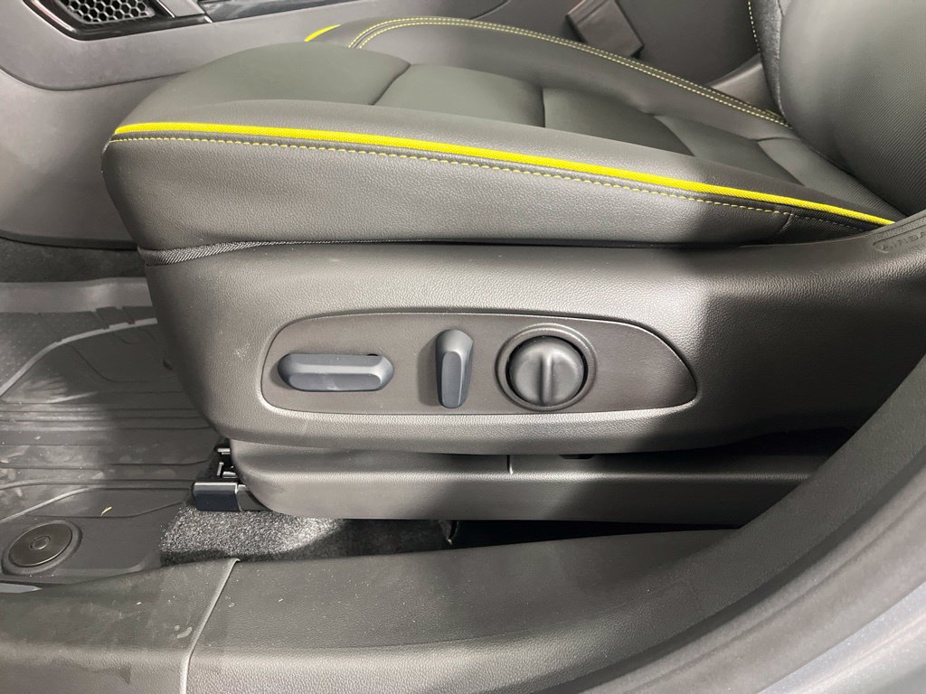 New 2026 Chevrolet TrailBlazer ACTIV w/ Driver Confidence Package FWD image 25