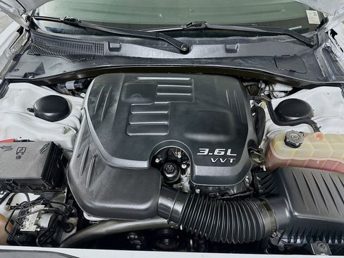 Used 2023 Dodge Charger SXT RWD image 32