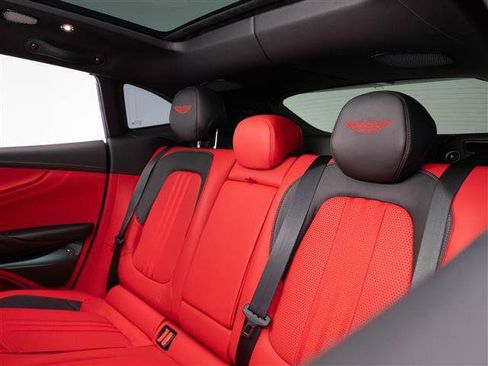 Used 2025 Aston Martin DBX 707 image 13