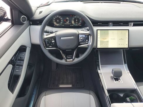 New 2026 Land Rover Range Rover Evoque Dynamic SE AWD/4WD image 19