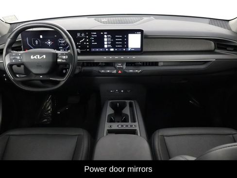 Used 2024 Kia EV9 Light Long Range RWD image 13
