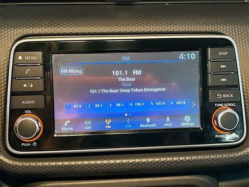 Used 2022 Nissan Kicks S image 14