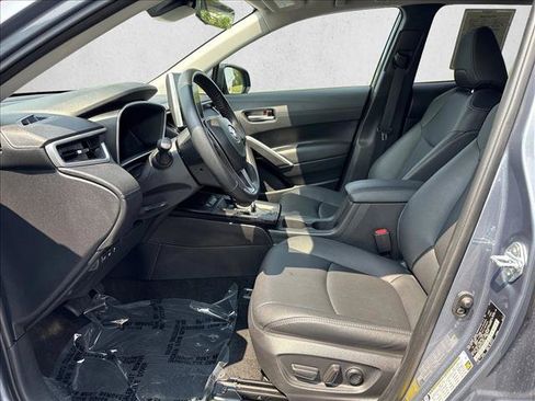 Certified 2026 Toyota Corolla Cross XLE FWD image 12