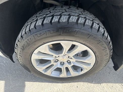 Used 2023 Chevrolet Silverado 1500 LTZ w/ LTZ Convenience Package II image 34