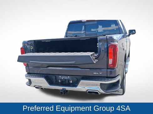 Used 2022 GMC Sierra 1500 SLT w/ SLT Premium Plus Package AWD/4WD image 7