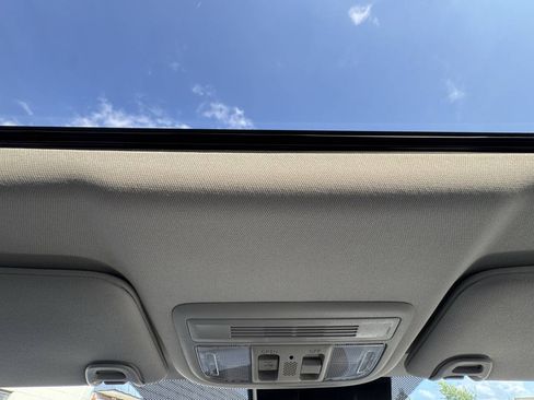 Used 2018 Honda Civic EX-T image 44