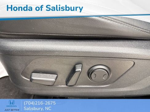 Used 2023 Kia Sportage EX image 19