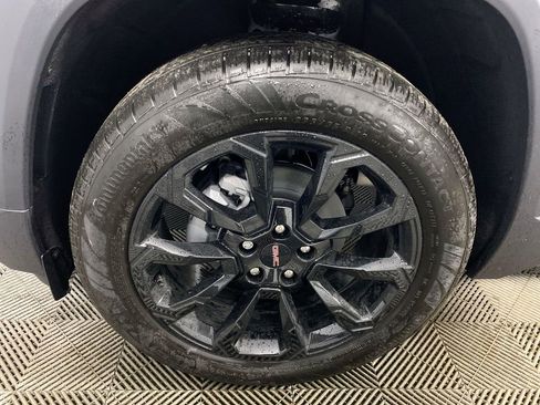 Used 2026 GMC Terrain Elevation w/ Elevation Premium Package image 10