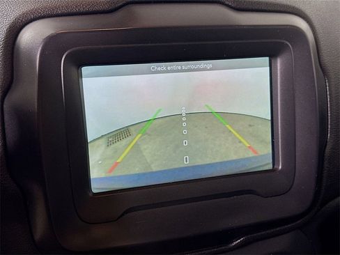 Used 2019 Jeep Renegade Limited w/ LED Lighting Group image 10