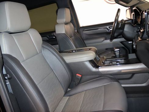 Used 2022 Chevrolet Silverado 1500 ZR2 w/ Technology Package image 63