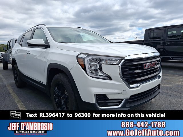 Used 2024 GMC Terrain SLE w/ Driver Convenience Package AWD/4WD image 1