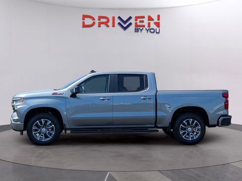 New 2026 Chevrolet Silverado 1500 RST AWD/4WD image 2