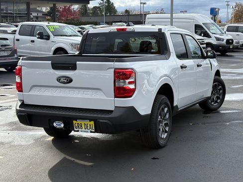 New 2025 Ford Maverick XLT w/ XLT Luxury Package image 5