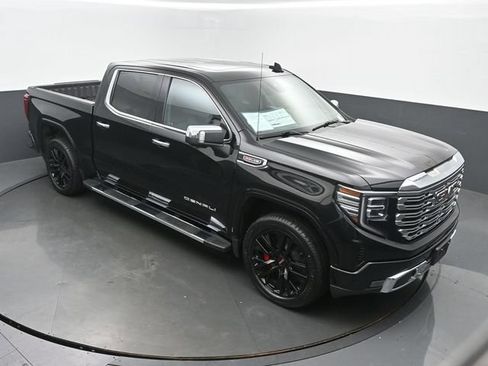 Used 2023 GMC Sierra 1500 Denali AWD/4WD image 45