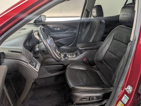 Used 2019 GMC Terrain Denali w/ GMC Pro Grade Package AWD/4WD image 7